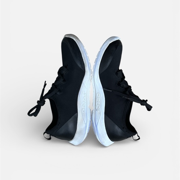 OOFOS Women's OOMG Sport LS Shoe in Black/White Size 9 - Picture 11 of 12